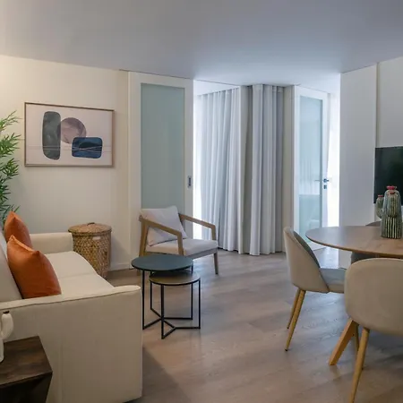 Luxury Wellness In The Heart Of With Private Sauna * פורטו