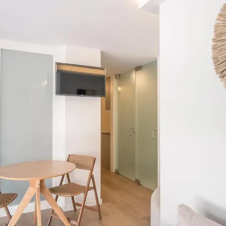 Luxury Wellness In The Heart Of With Private Sauna דירה *