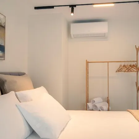 Luxury Wellness In The Heart Of With Private Sauna פורטו