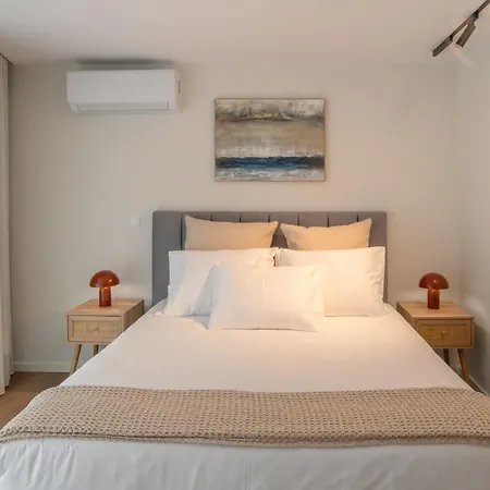 Luxury Wellness In The Heart Of With Private Sauna פורטו