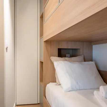 Luxury Wellness In The Heart Of With Private Sauna דירה