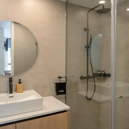 Luxury Wellness In The Heart Of With Private Sauna דירה *